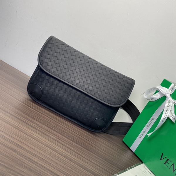 ボッテガヴェネタバッグ内部構造